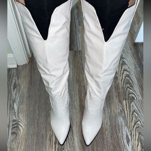 Brand new, knee high boots (size 9.5) white